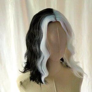 Black and White Women's Hair Wig